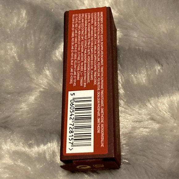 Brand New - Charlotte Tilbury Matte Revolution Lipstick - Walk of No Shame - Picture 2 of 4